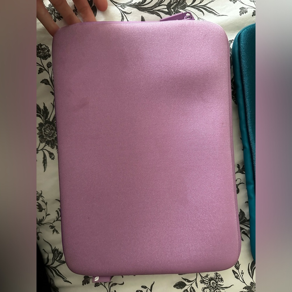Incase Ipad Case - Picture 2 of 11